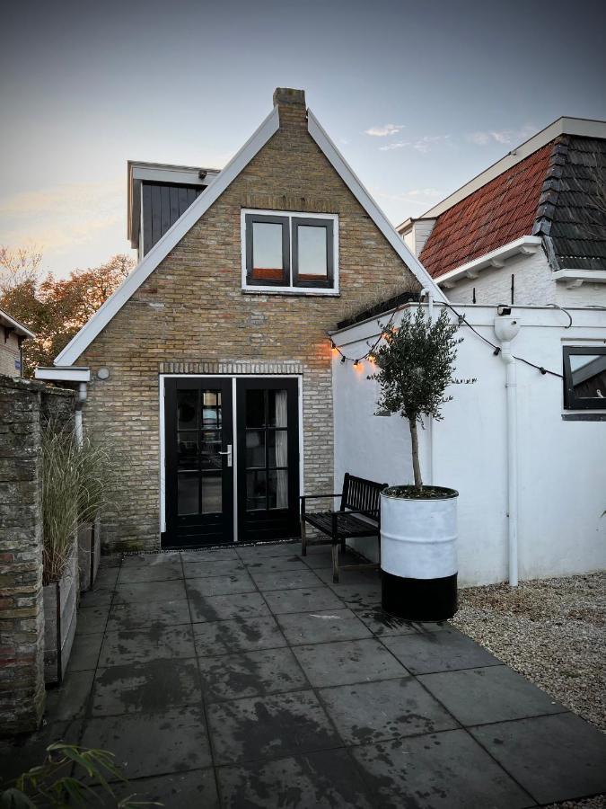 Littleneighbour Apartamento Pingjum Exterior foto